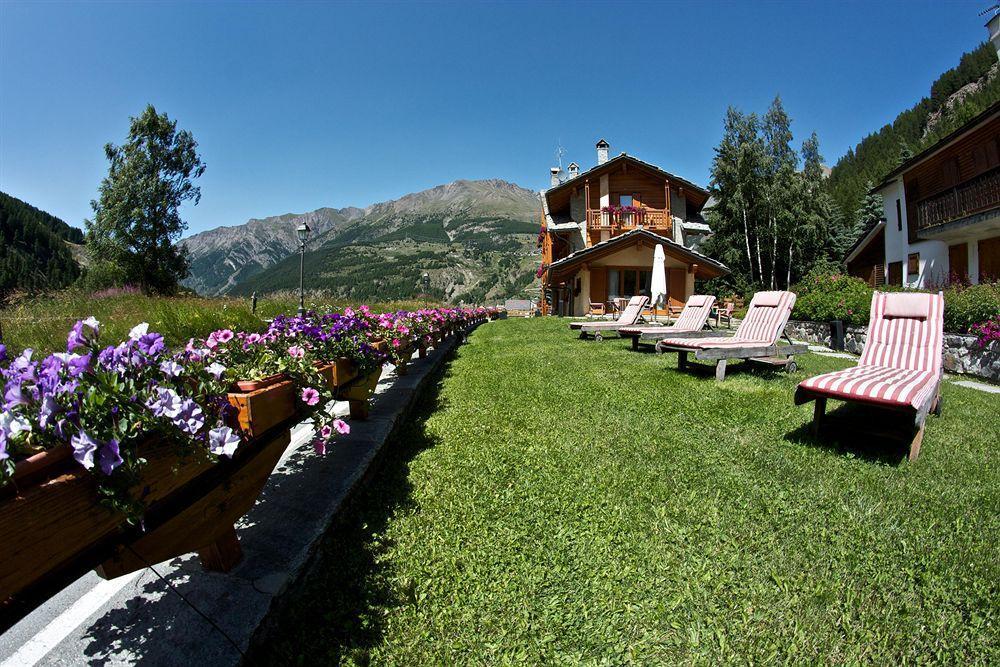 Hotel Le Bouquet - Adults Only Cogne Exteriér fotografie
